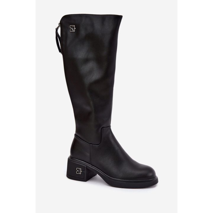 Ilgaauliai batai virš kelių su kulnu Step in style
