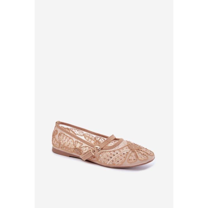 Balerinos su dirželiu ir blizgiomis detalėmis Step in style