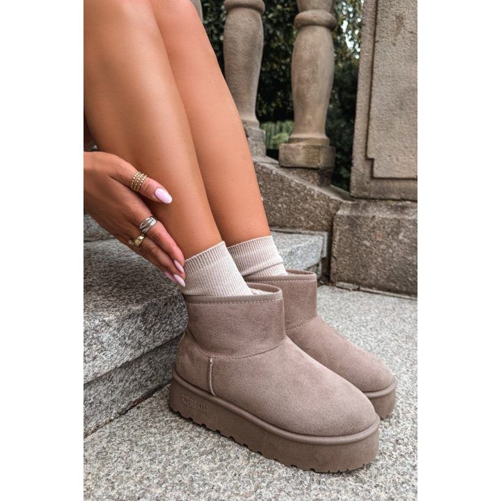 Smėlio spalvos aulinukai Step in style