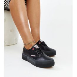 Juodos spalvos moteriški sportiniai bateliai CROSS JEANS