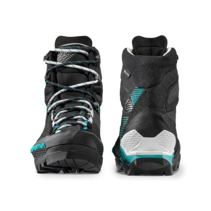 Moteriški žygio batai La Sportiva Aequilibrium ST, juodi ir žydri