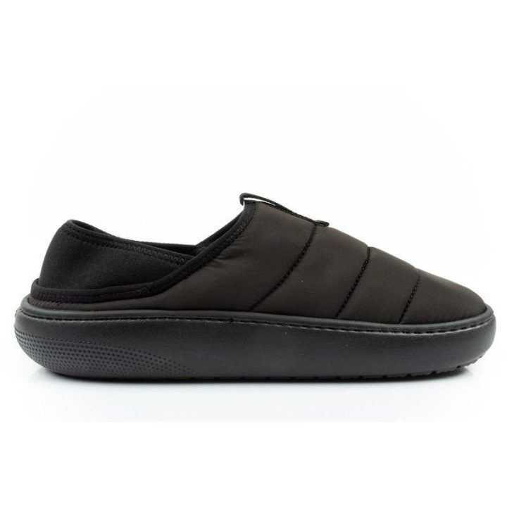 Vyriškos pašiltintos šlepetės Crocs Classic Puff Moc, juodos