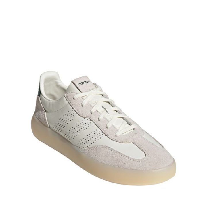 Vyriški sportbačiai su T formos nosies detale adidas Barreda Decode v2