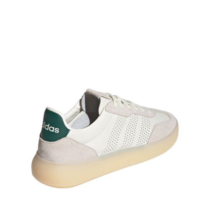 Vyriški sportbačiai su T formos nosies detale adidas Barreda Decode v2