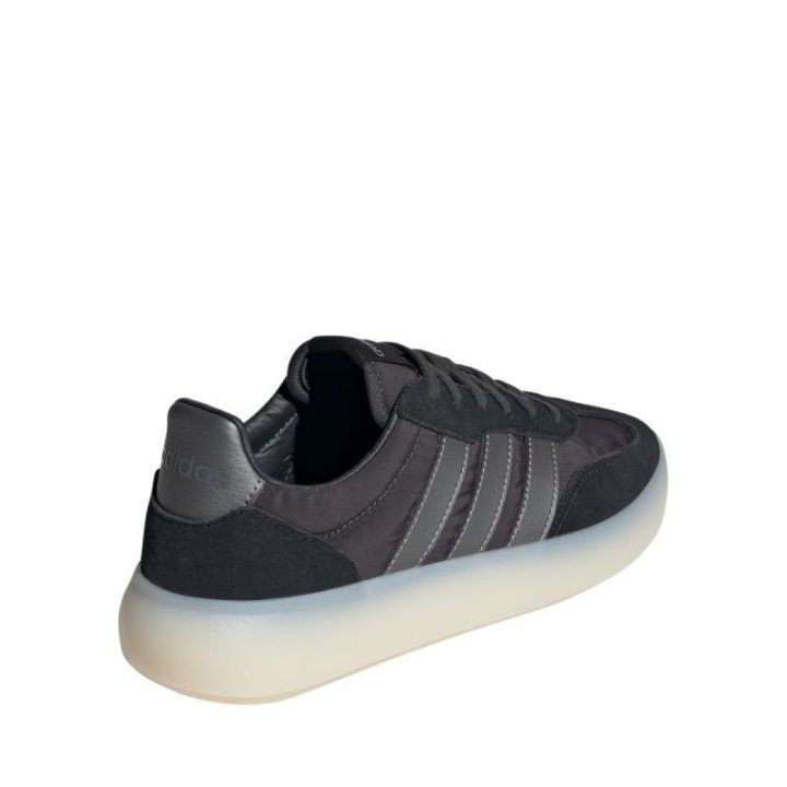 Moteriški sportbačiai su raišteliais adidas Barreda Decode