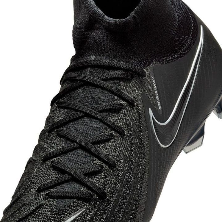 Futbolo bateliai natūraliai vejai Nike Phantom Luna II, juodi