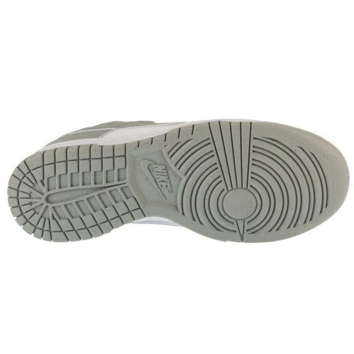 Sportbačiai krepšinio stiliaus Nike Dunk Low, pilkos ir baltos spalvos