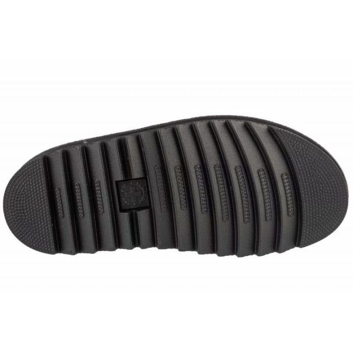 Moteriškos basutės su platforma Dr. Martens Blaire, juodos