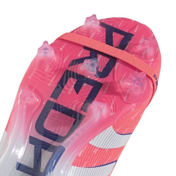 Futbolo bateliai natūraliai vejai adidas Predator Elite FT