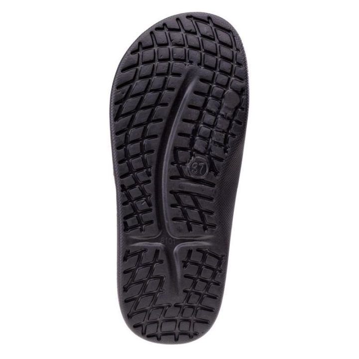 Moteriškos šlepetės Martes Essentials Vedi