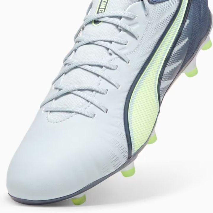 Vyriški žemo profilio futbolo bateliai Puma KING Match FG/AG