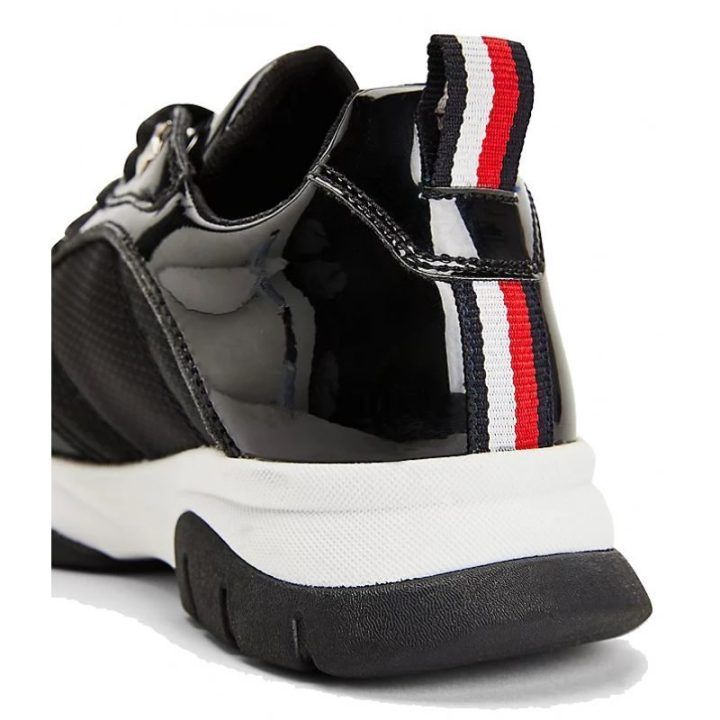 Vaikiški sportbačiai su storu padu Tommy Hilfiger, juodi