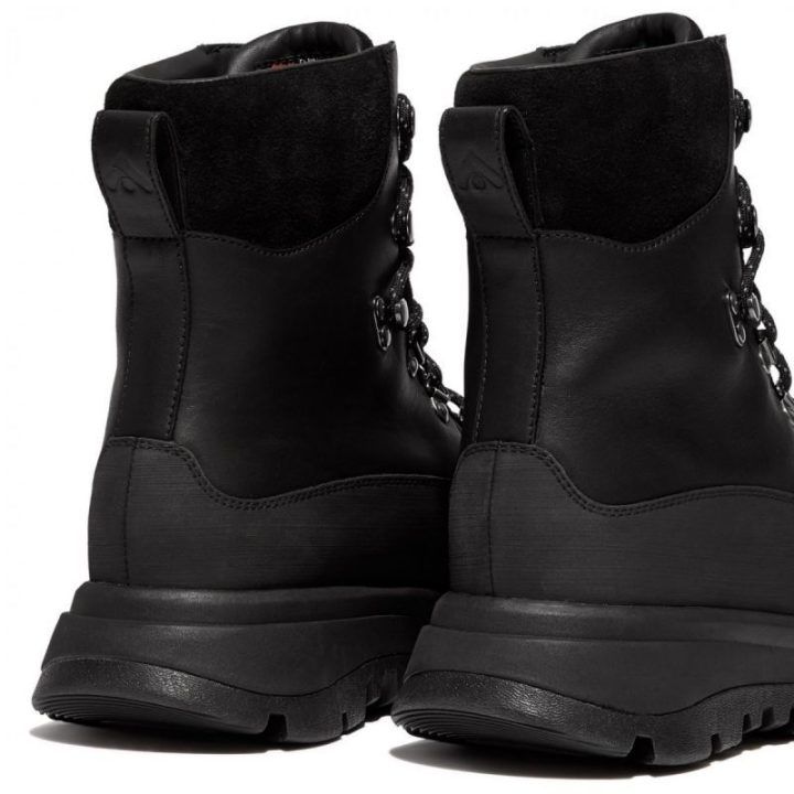 Moteriški neperšlampami auliniai batai FitFlop Neo-D-Hyker, juodi
