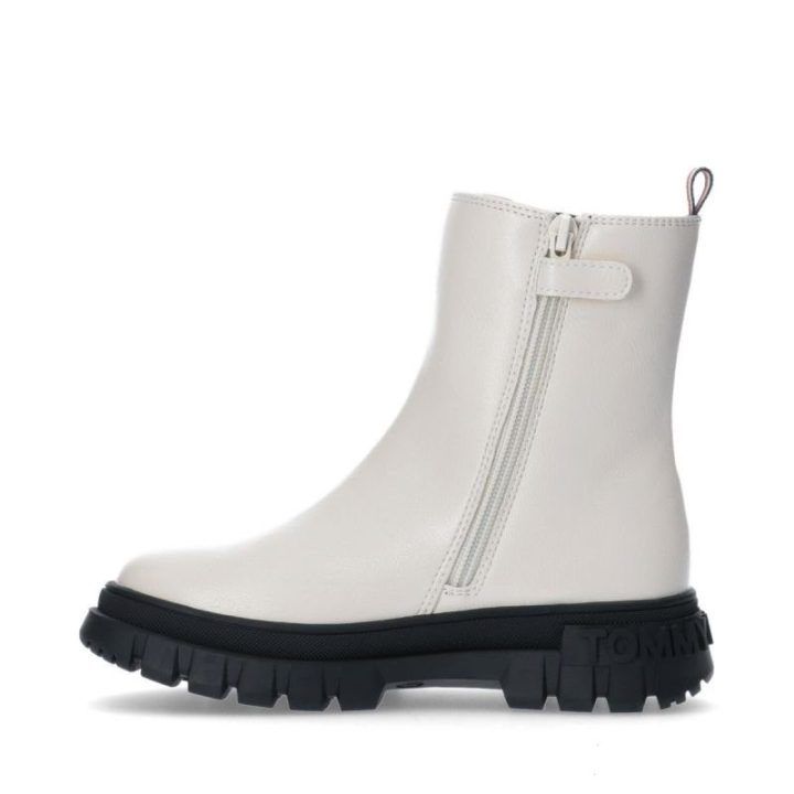 Moteriški aulinukai su užtrauktuku Tommy Hilfiger, balti ir juodi