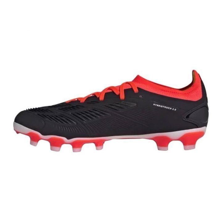 Vyriški žemo profilio futbolo bateliai adidas Predator Pro, juodi