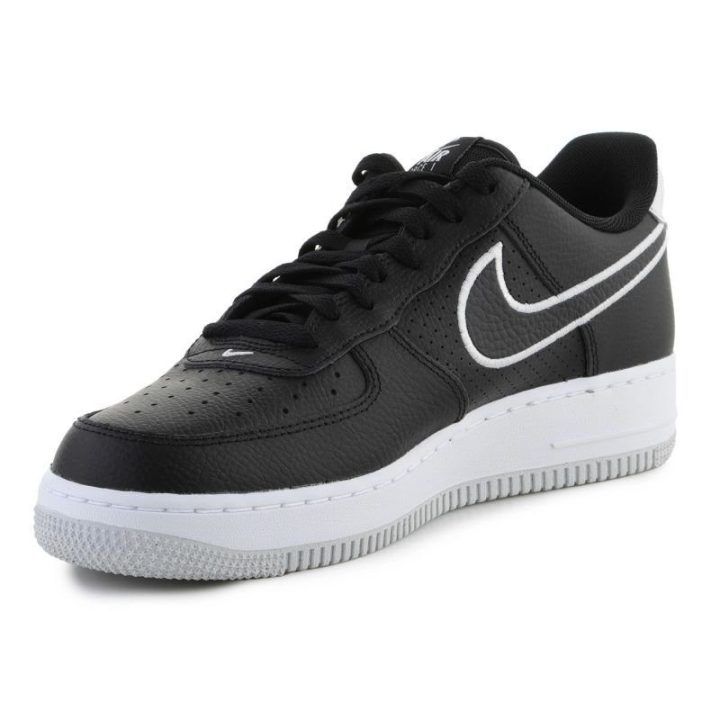 Vyriški sportbačiai su amortizuojančiu padu Nike Air Force 1 '07