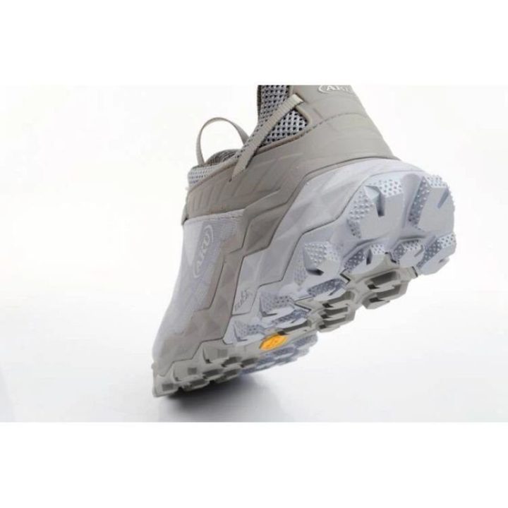 Moteriški žygio batai su GORE-TEX membrana AKU Flyrock, pilki