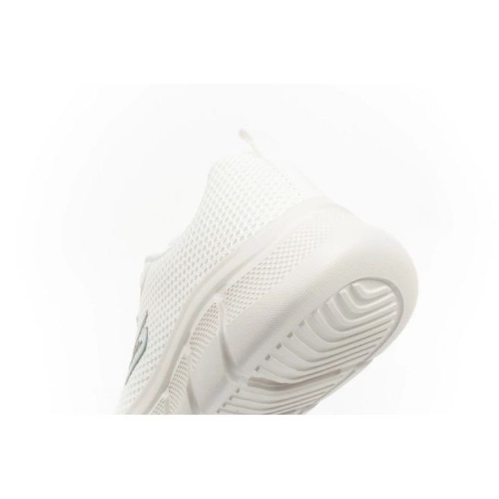 Vyriški sportbačiai Skechers BOBS B Flex Chill Edge, balti