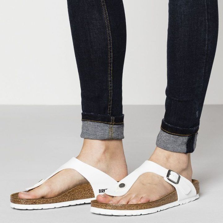 Moteriškos šlepetės per pirštą su metalizuota apdaila Birkenstock Gizeh