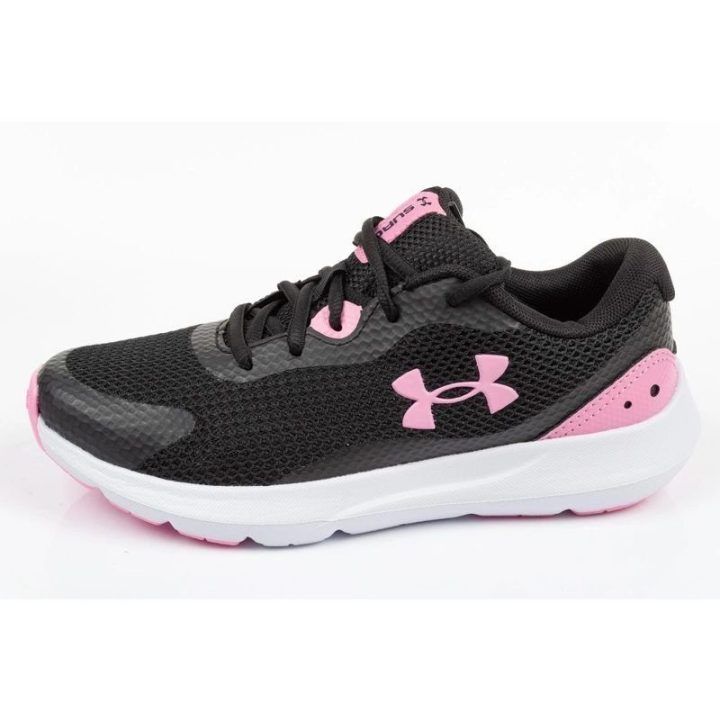 Moteriški sportbačiai su tinkliniu viršumi Under Armour, juodi