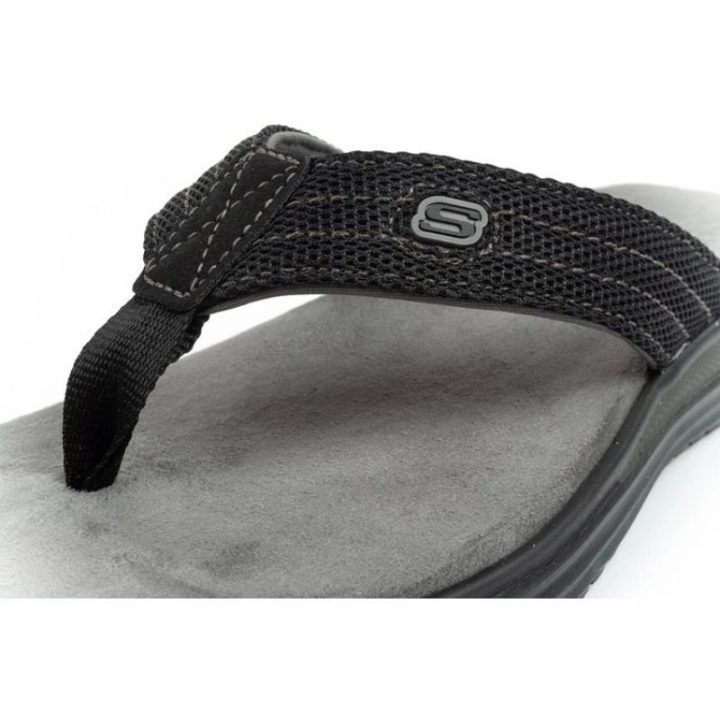 Vyriškos šlepetės per pirštą Skechers Proven, juodos