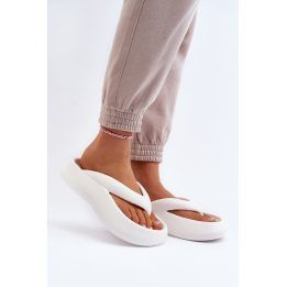 Moteriškos šlepetės ant masyvios platformos STEP IN STYLE, baltos