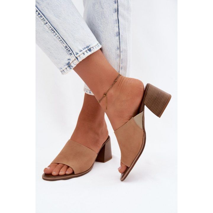 Basutės su kulnu Step in style – smėlio spalvos