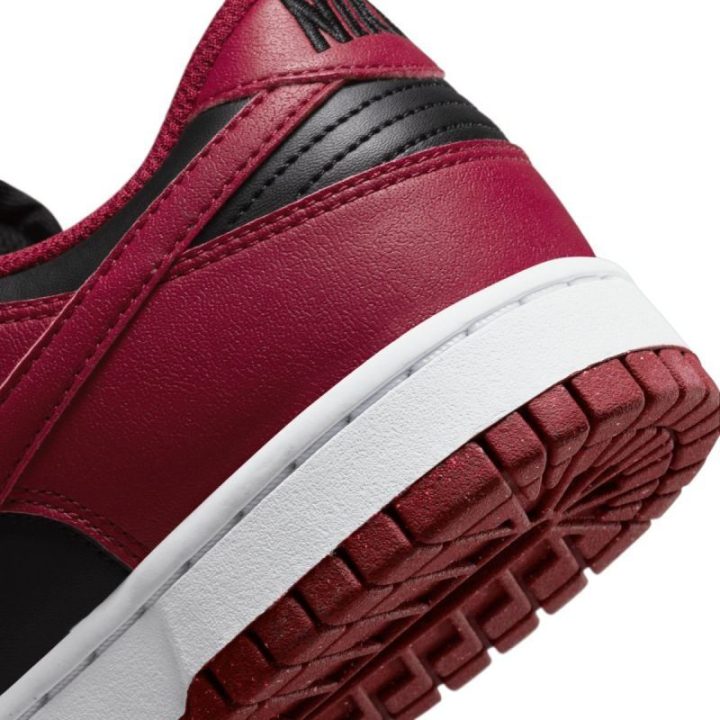 Moteriški sportbačiai Nike Dunk Low Next Nature, bordo
