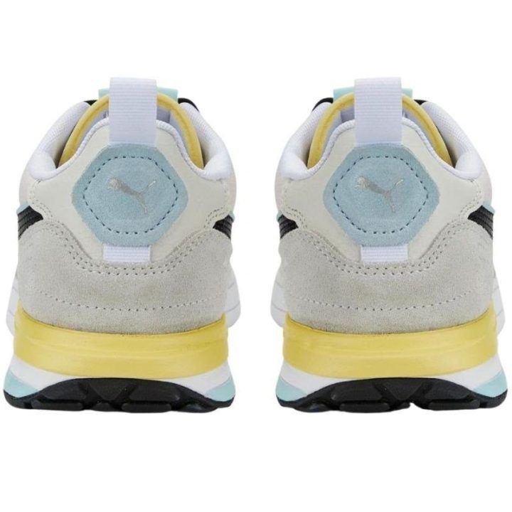 Moteriški sportbačiai Puma R22, pilki ir juodi