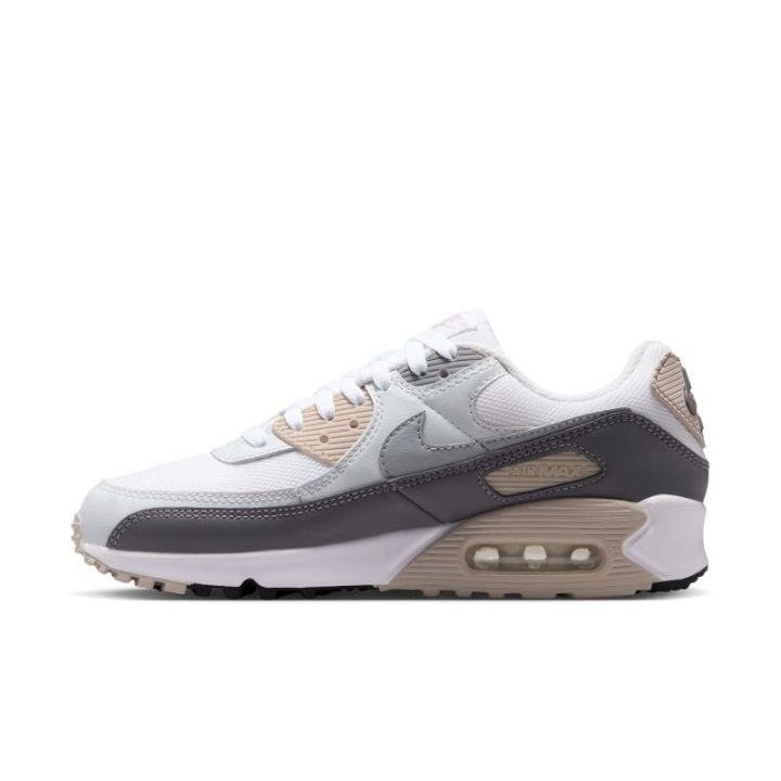 Moteriški sportiniai ir laisvalaikio batai Nike Air Max 90