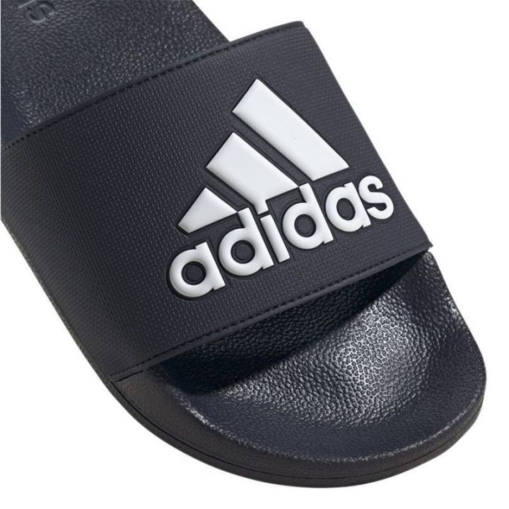 Uniseks šlepetės adidas Adilette, tamsiai mėlynos