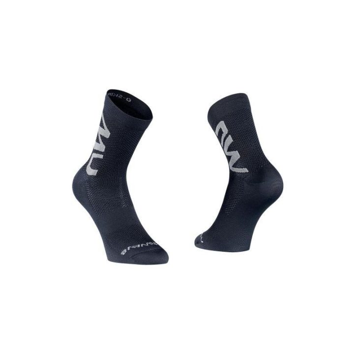 Dviračių kojinės Northwave Extreme Air Mid, juodos