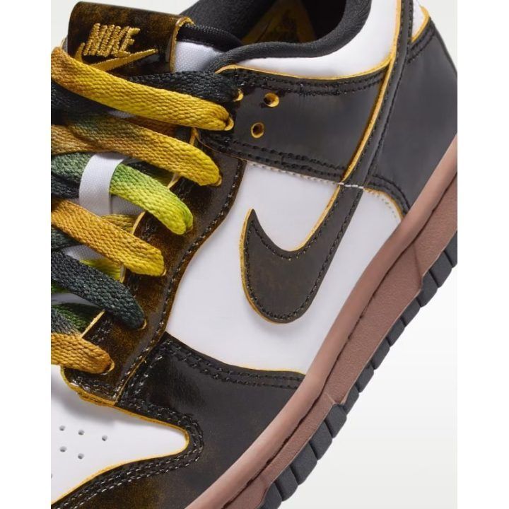 Moteriški laisvalaikio batai Nike Dunk Low BDAY SE