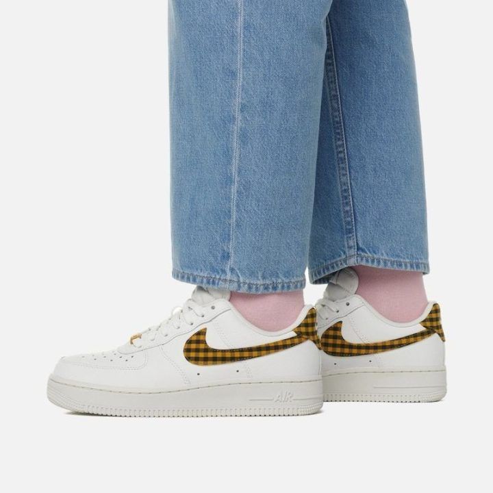 Moteriški sportbačiai Nike Air Force 1 '07 ESS Trend