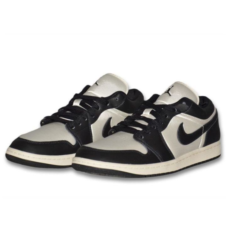 Odiniai sportbačiai Air Jordan 1 Low SE, juodi ir balti