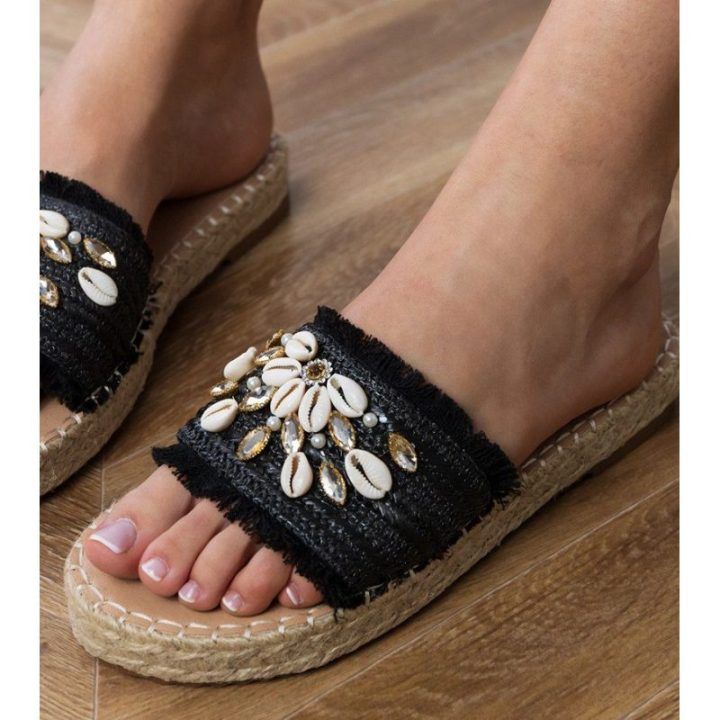 Moteriškos espadrilių šlepetės su kriauklelėmis, juodos