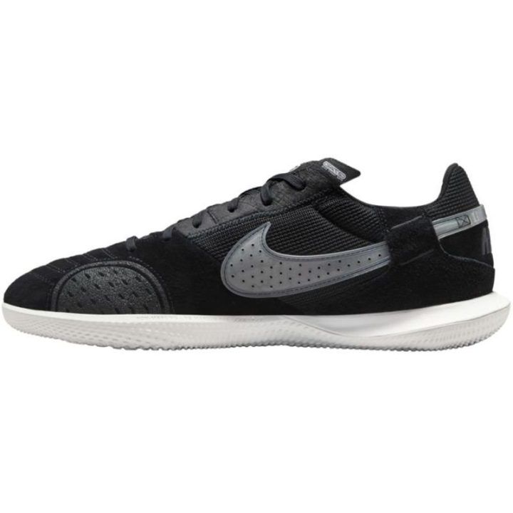 Vyriški salės futbolo bateliai Nike Streetgato, juodi