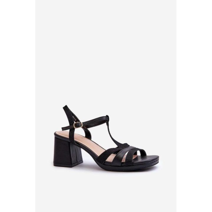 Moteriškos basutės su 7,5 cm storu kulnu, STEP IN STYLE, juodos